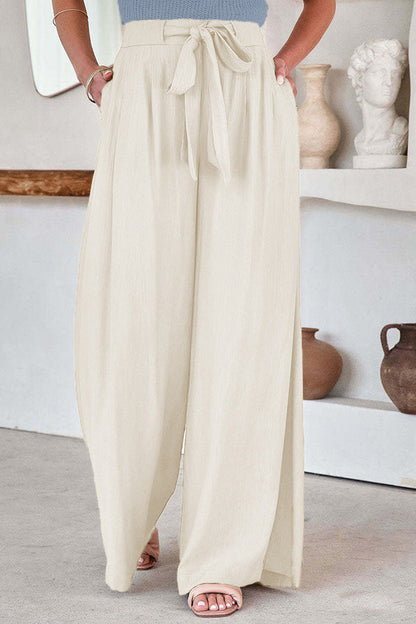 Well Tailored Pants with a Graceful Silhouette