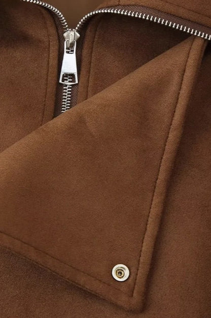 Effortlessly Elegant Jacket with a Timeless Design