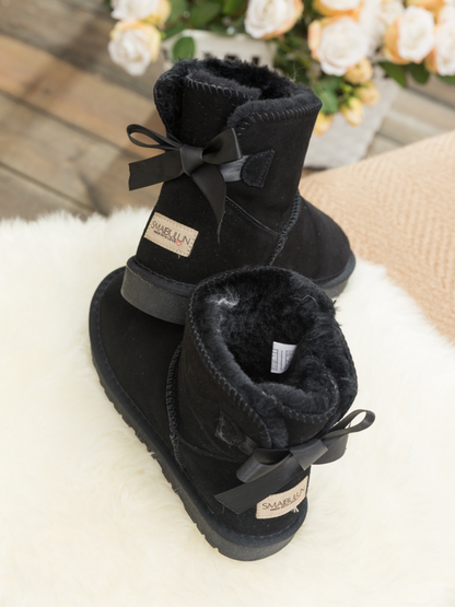 Polished Boots with an Effortless Classic Look