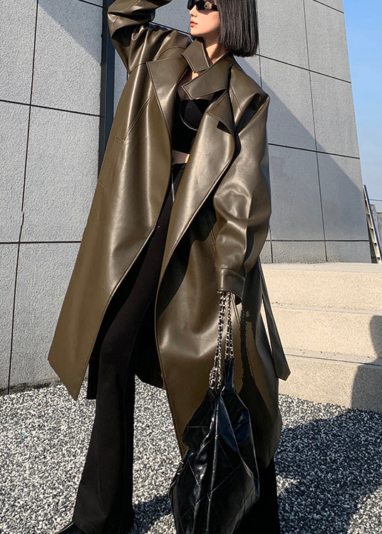 Classic Vintage & Enduringly Stylish Coat