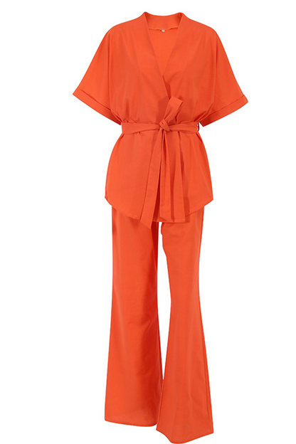 Effortlessly Elegant Garment with a Timeless Design