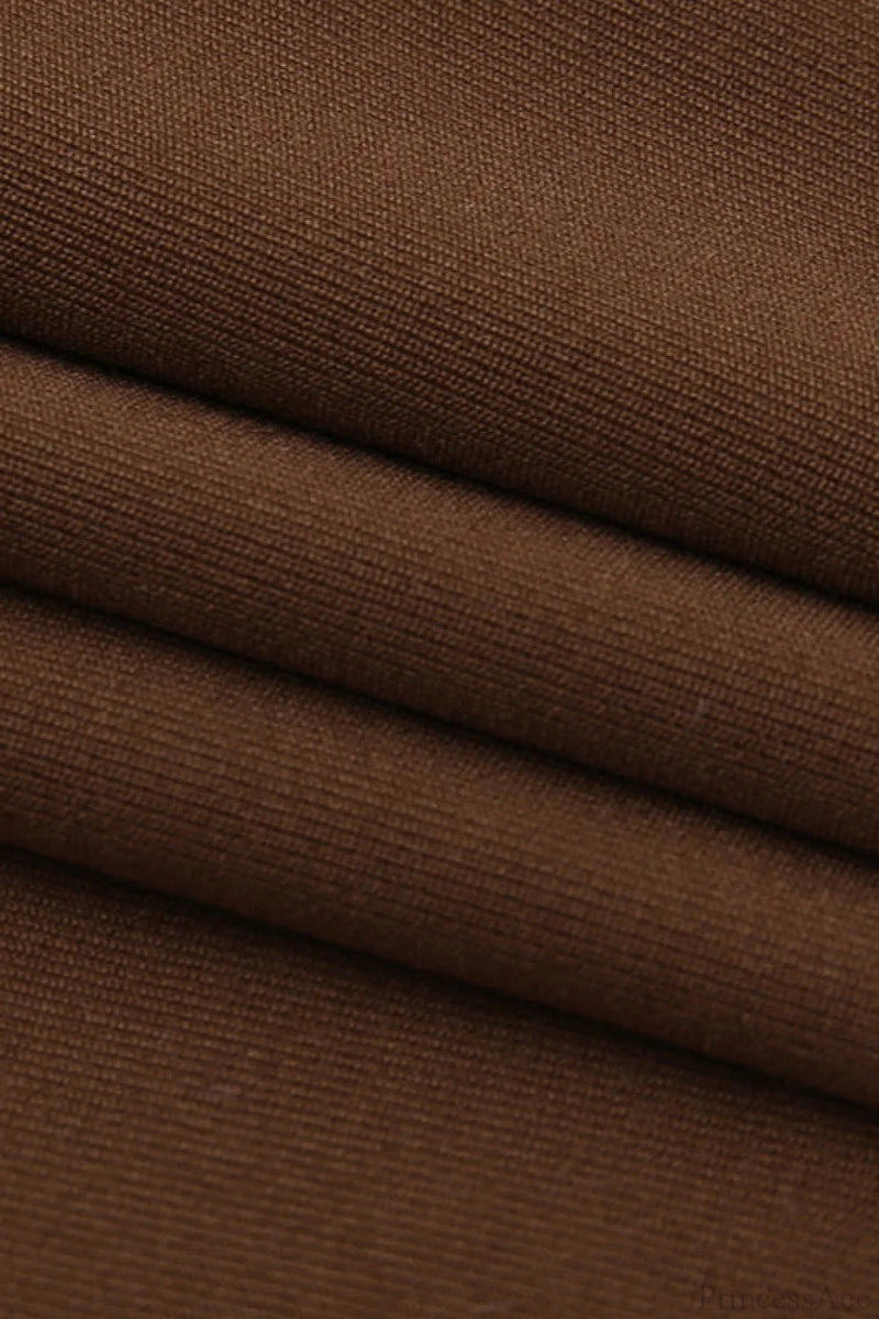 Beautifully Finished Garment in a Timeless Design
