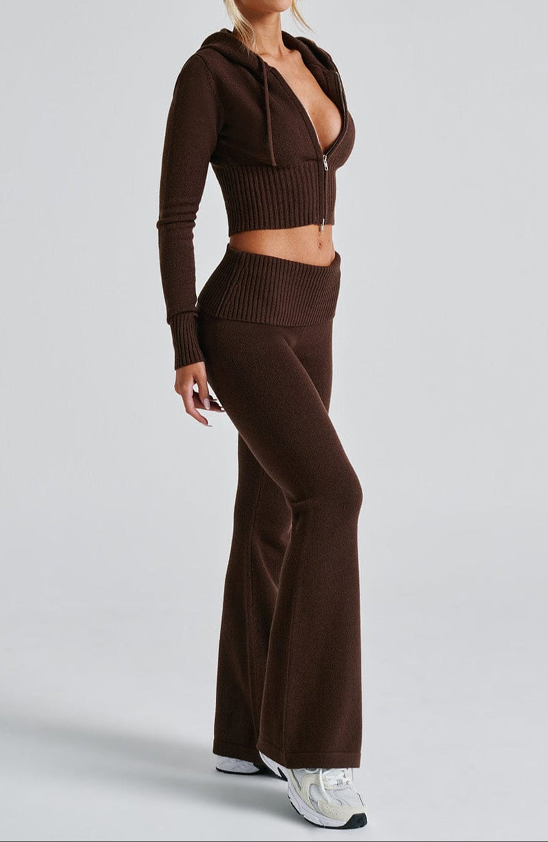 Beautifully Finished Garment in a Timeless Design