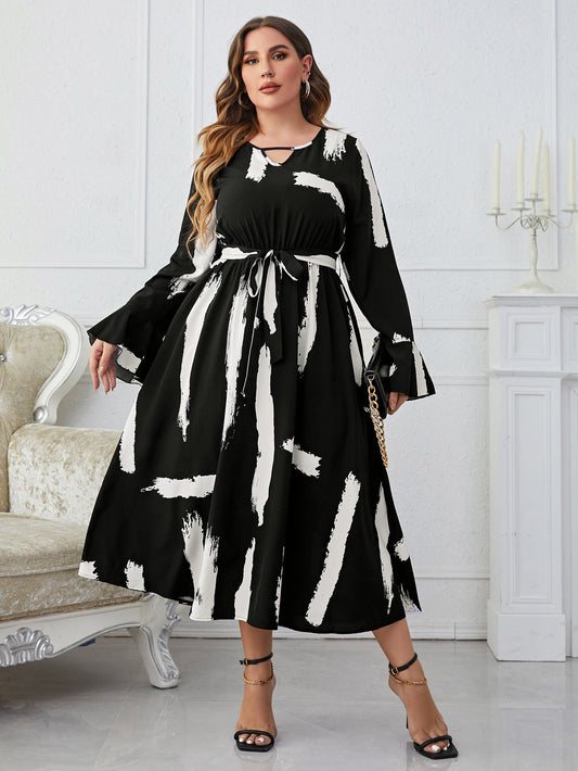 Gracefully Styled Dress for Any Occasion