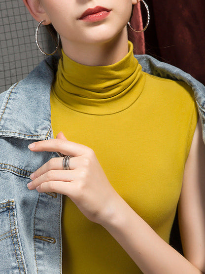 Effortlessly Elegant Top with a Timeless Design