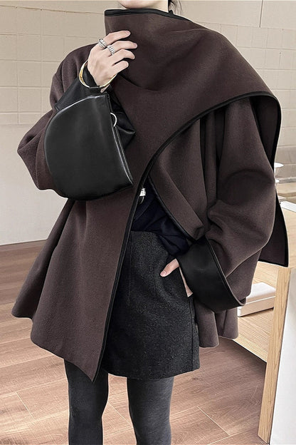 Elegantly Styled Coat for Everyday Wear