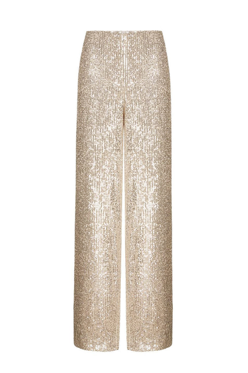 Gracefully Styled Garment for Any Occasion