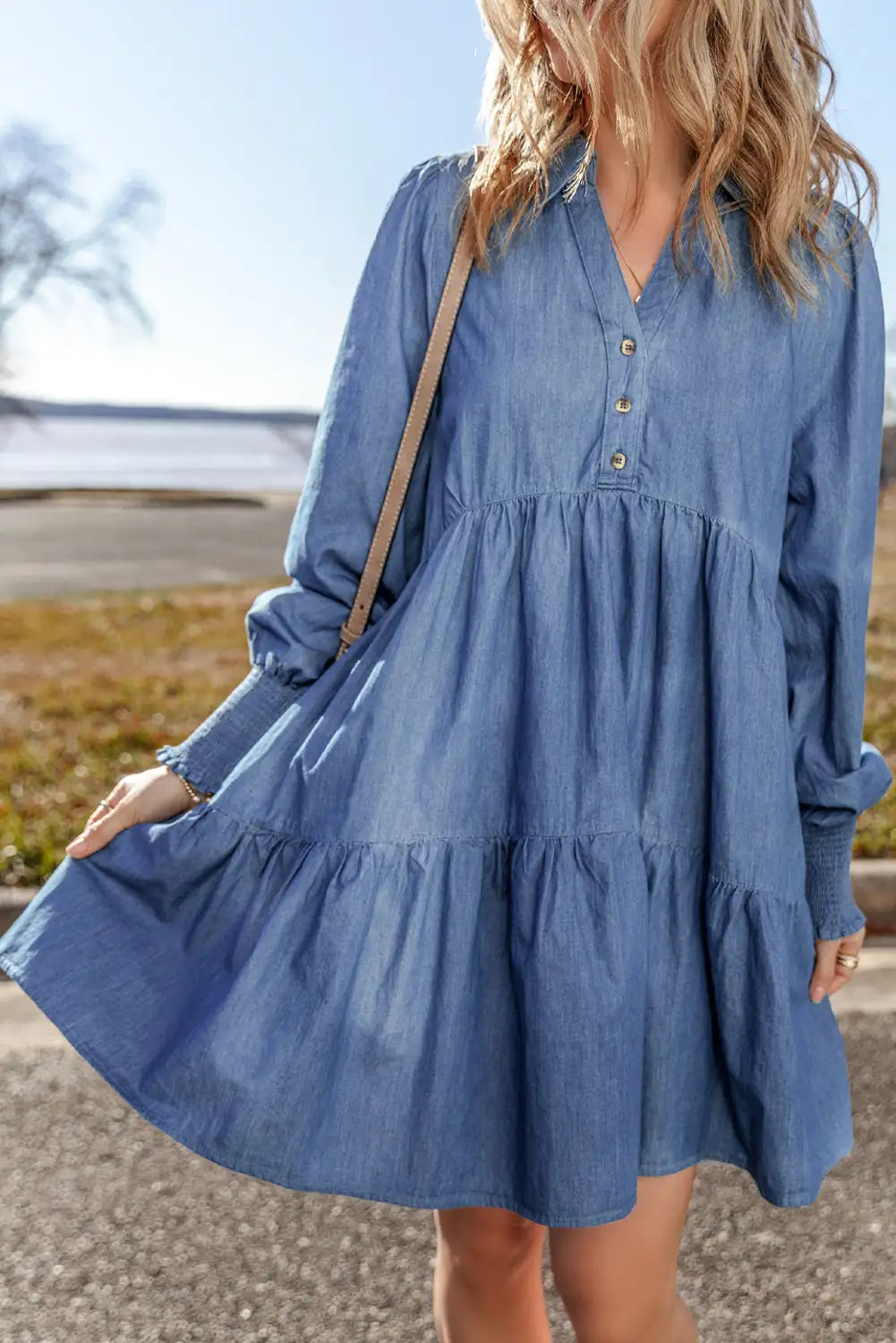 Gracefully Styled Dress for Any Occasion