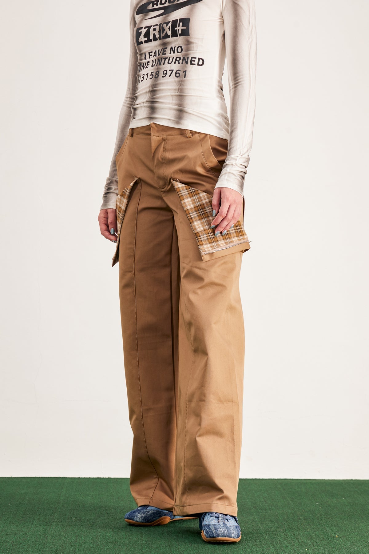 Classic Vintage Pants with a Flattering Fit