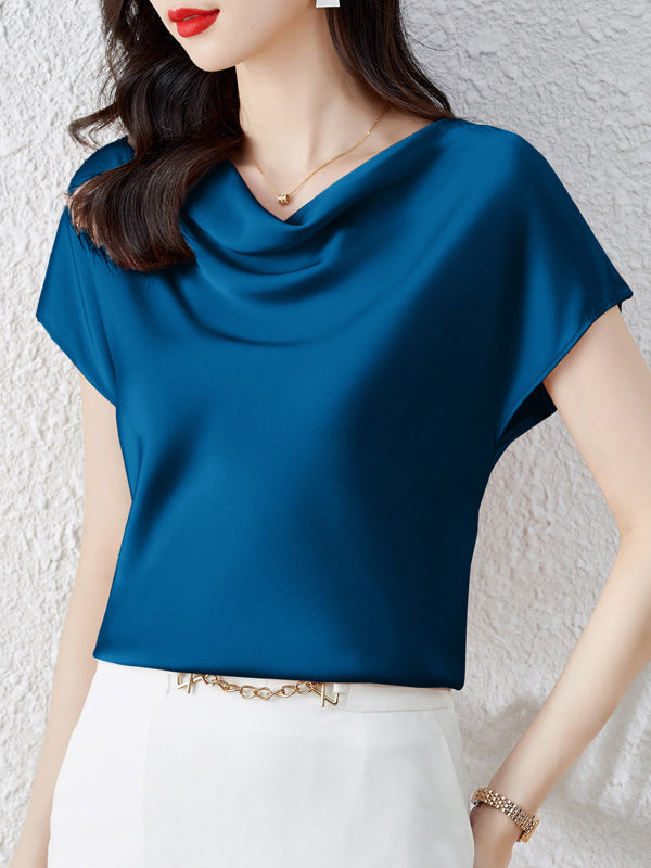 Sophisticated T-Shirt with a Clean Classic Look