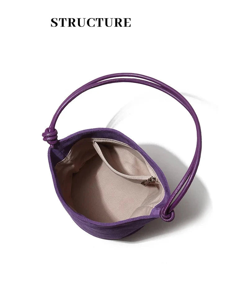 Classic Vintage Bag with a Flattering Fit