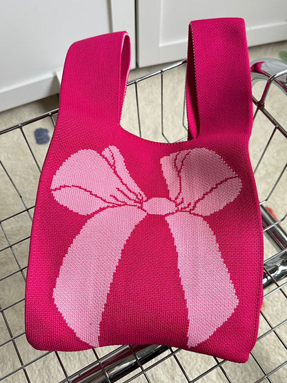 Elegantly Styled Bag for Everyday Wear