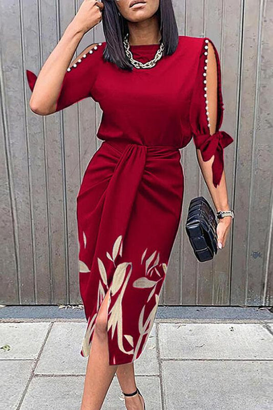 Well Tailored Dress with a Graceful Silhouette