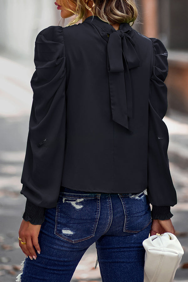 Classic Vintage Shirt with a Flattering Fit