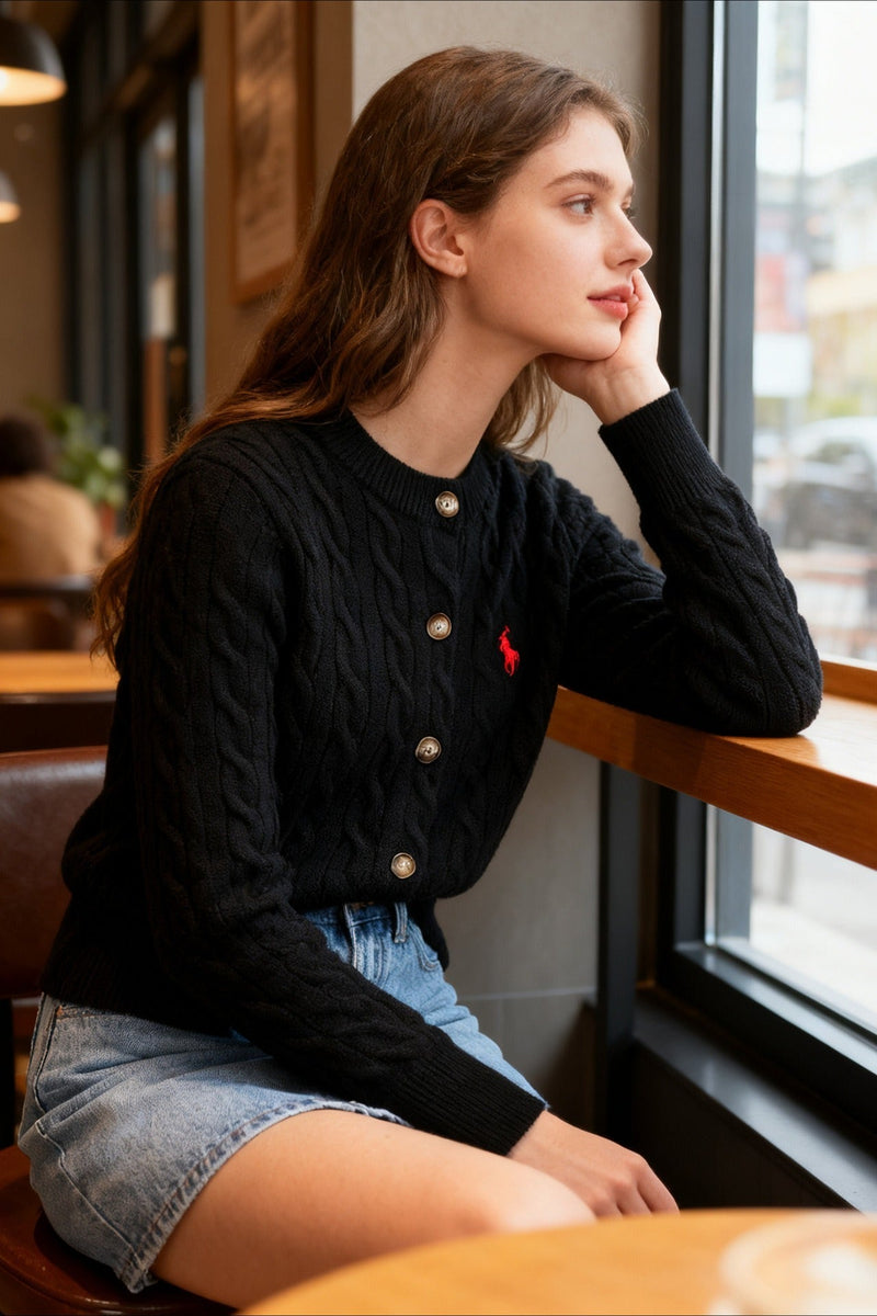 Well Tailored Cardigan with a Graceful Silhouette