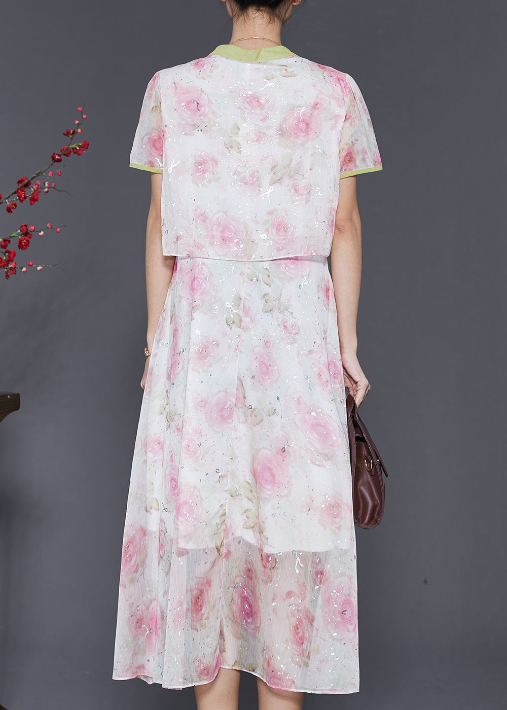 Classic Vintage Dress with a Flattering Fit