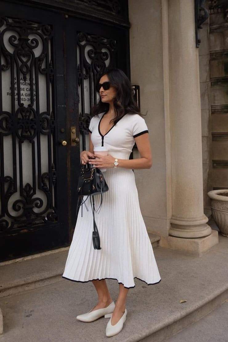 Classic Vintage Garment with a Flattering Fit