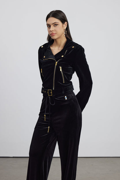 Beautifully Balanced Top with Timeless Character