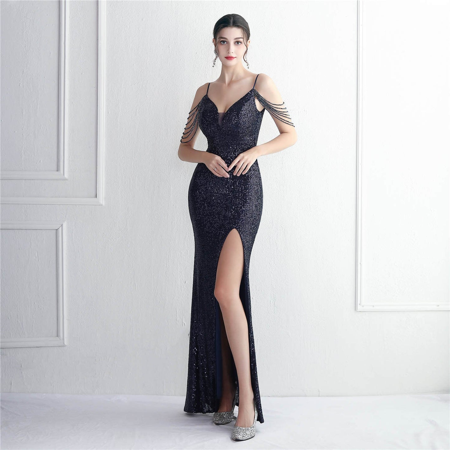 Gracefully Styled Dress for Any Occasion