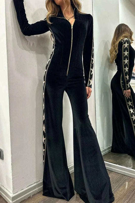 Effortlessly Elegant Garment with a Timeless Design