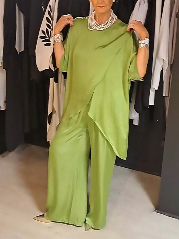 Sophisticated Garment with a Clean Classic Look