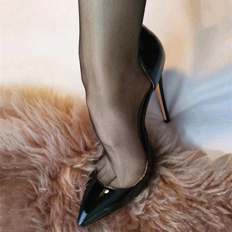 Elegantly Styled Shoes for Everyday Wear