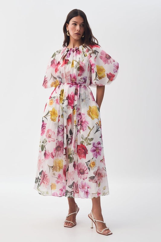 A Vintage Style Dress with Delicate Timeless Details