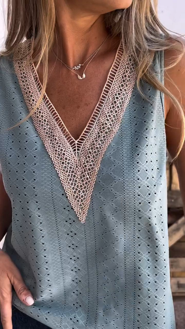 A Vintage Style Top with Delicate Timeless Details