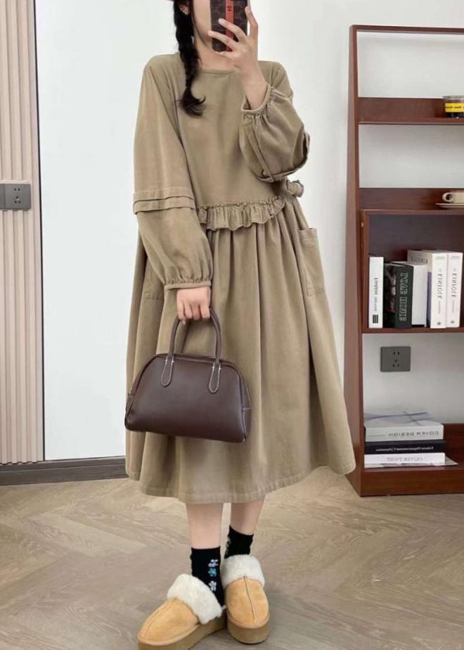 A Vintage Style Dress with Delicate Timeless Details