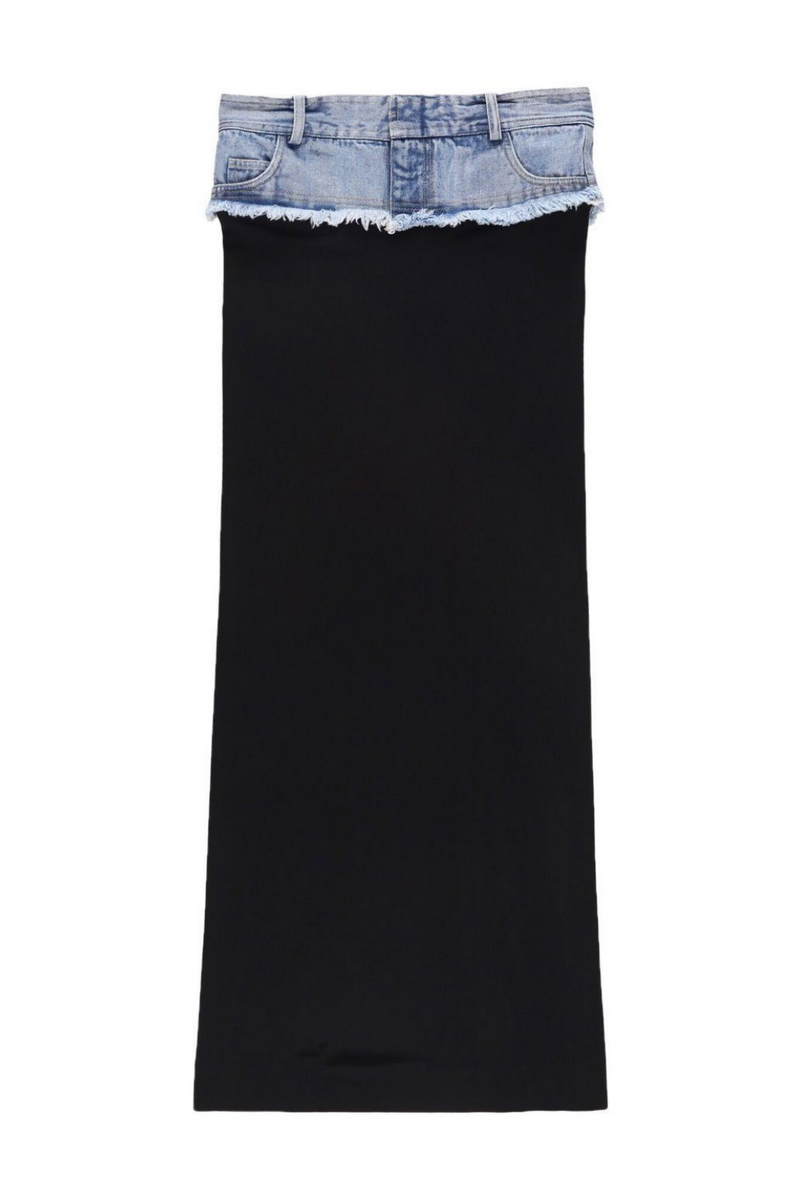 Effortlessly Elegant Garment with a Timeless Design