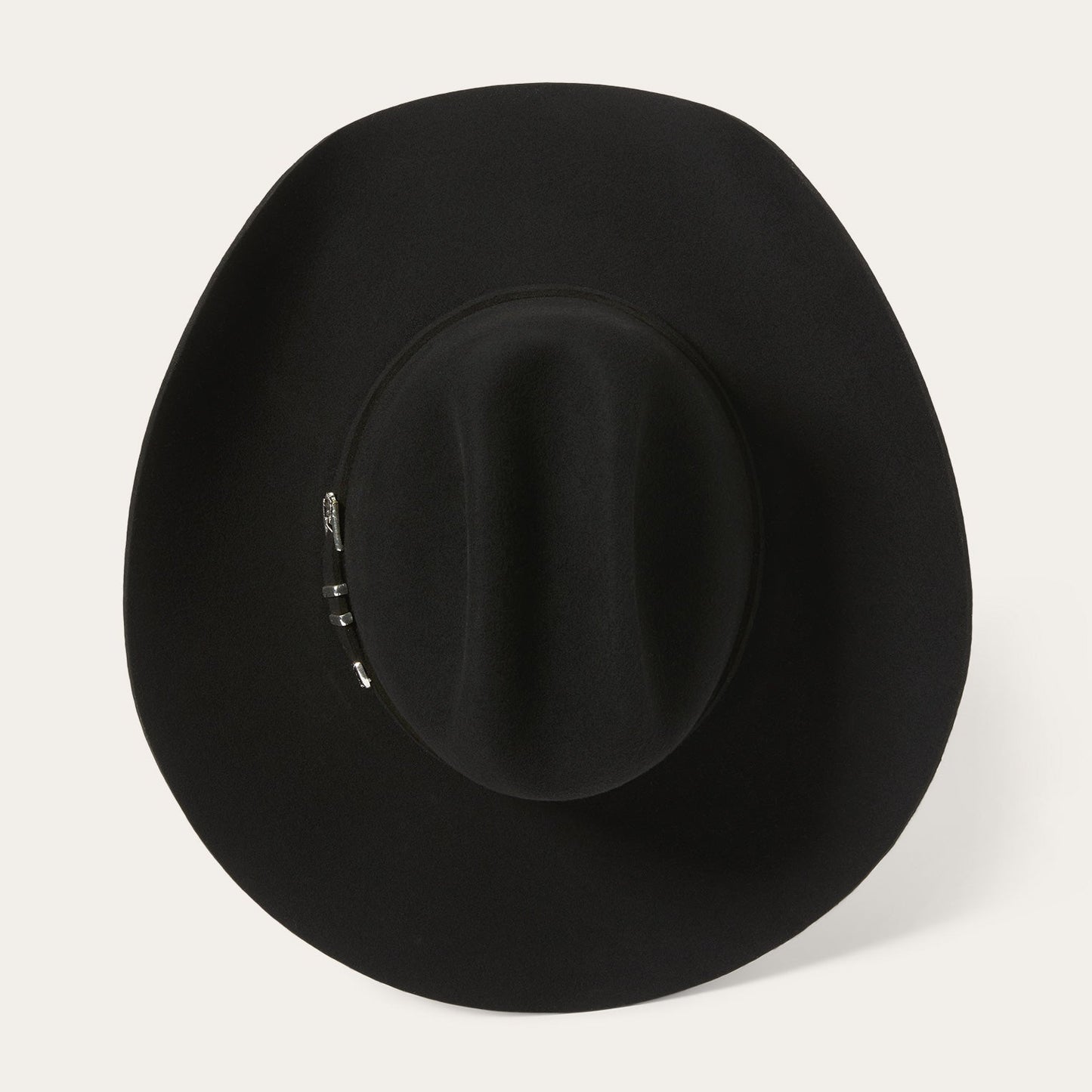 Polished Garment with an Effortless Classic Look