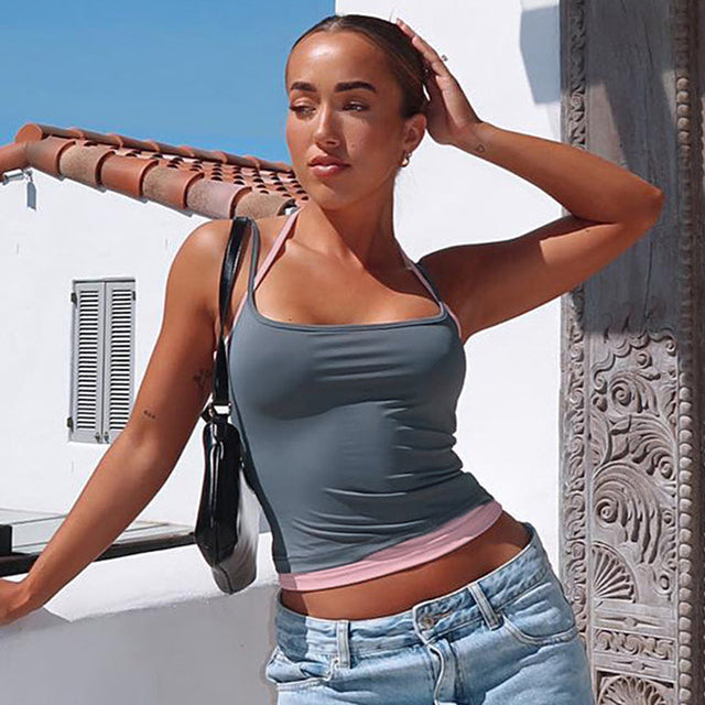 Beautifully Finished Top in a Timeless Design