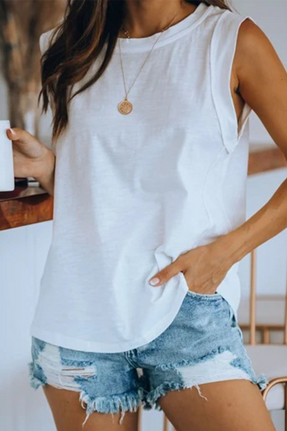 Effortlessly Elegant T-Shirt with a Timeless Design