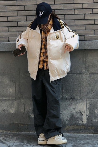 Effortlessly Elegant Jacket with a Timeless Design