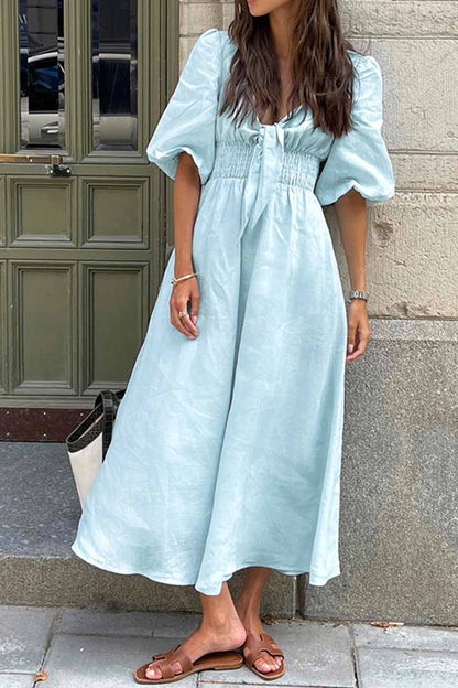 Sophisticated Dress with a Clean Classic Look