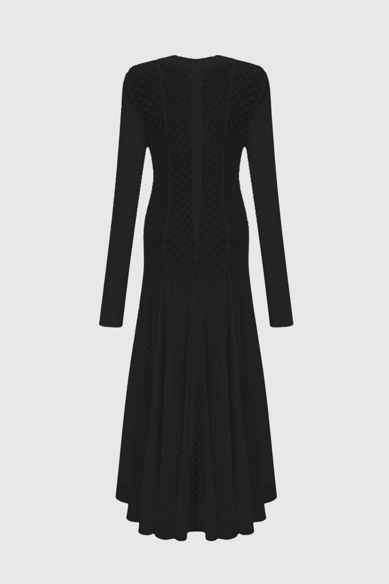 Beautifully Crafted Dress in a Classic Style