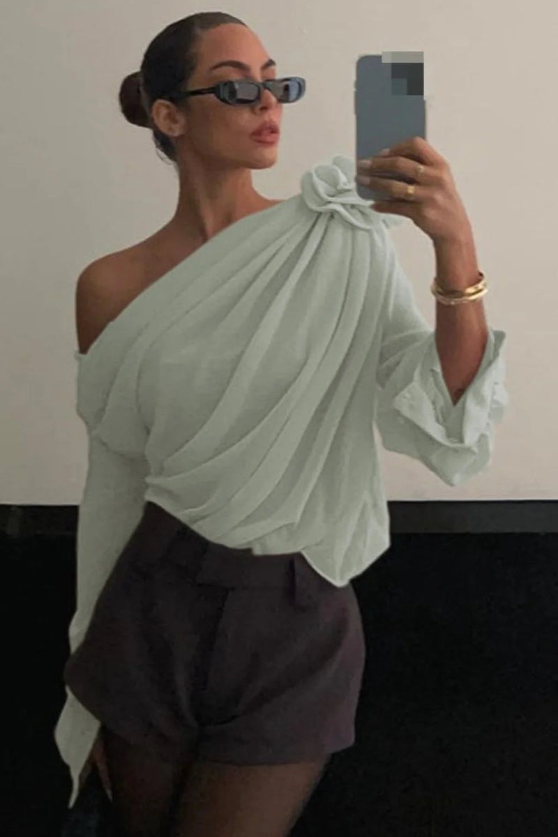 Polished Blouse with an Effortless Classic Look