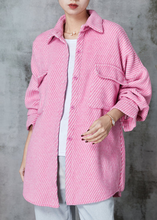 Well Tailored Coat with a Graceful Silhouette
