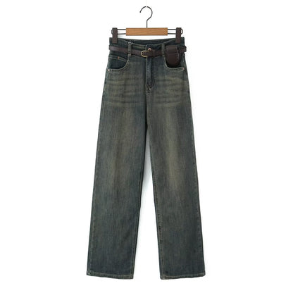 A Vintage Style Trousers with Delicate Timeless Details