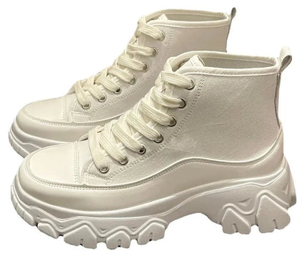 Beautifully Crafted Sneakers in a Classic Style