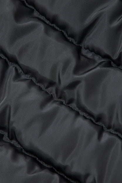 Effortlessly Elegant Garment with a Timeless Design