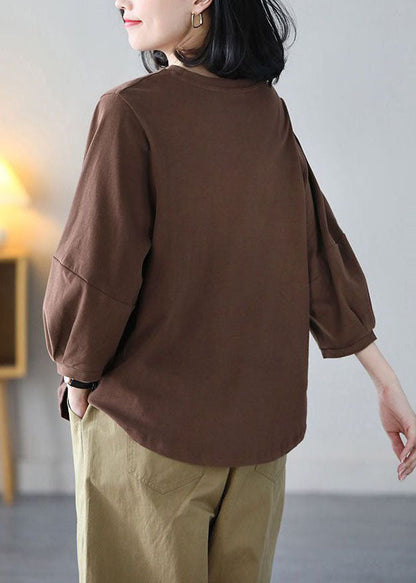 Effortlessly Elegant Blouse with a Timeless Design