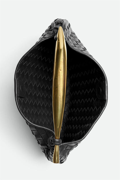A Vintage Style Bag with Delicate Timeless Details