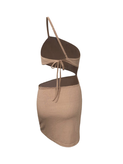 A Vintage Style Garment with Delicate Timeless Details