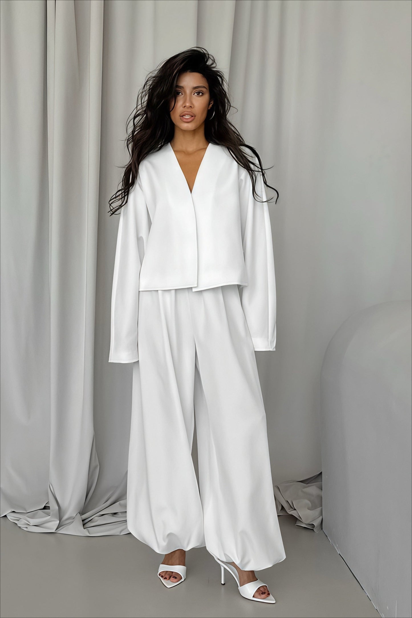 Elegantly Styled Cardigan for Everyday Wear