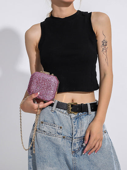 Classic Vintage Bag with a Flattering Fit