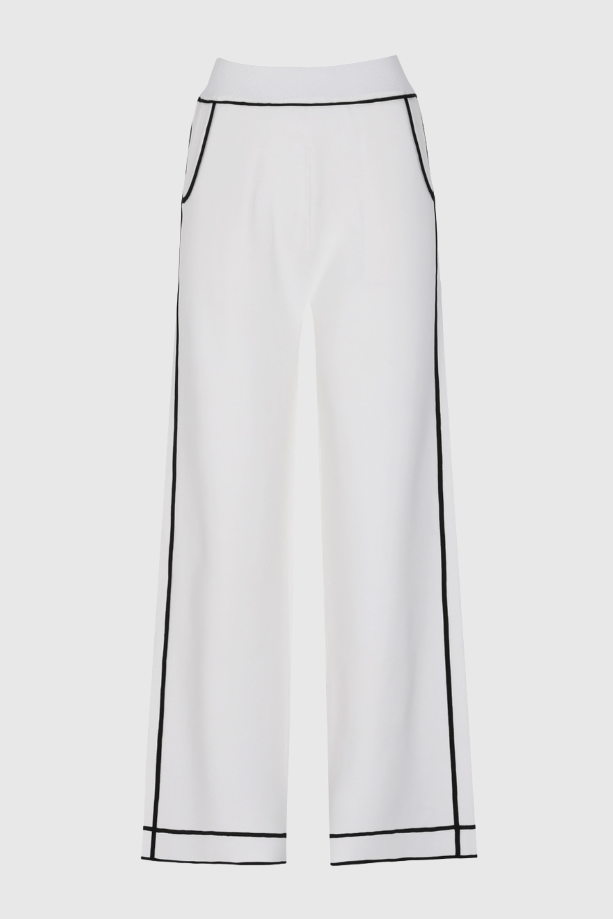 A Vintage Style Top with Delicate Timeless Details