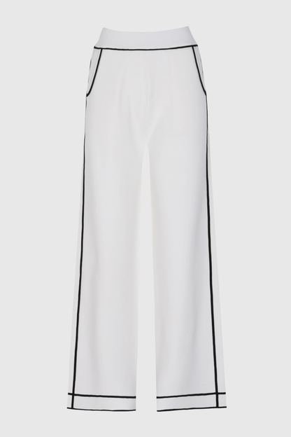 A Vintage Style Top with Delicate Timeless Details