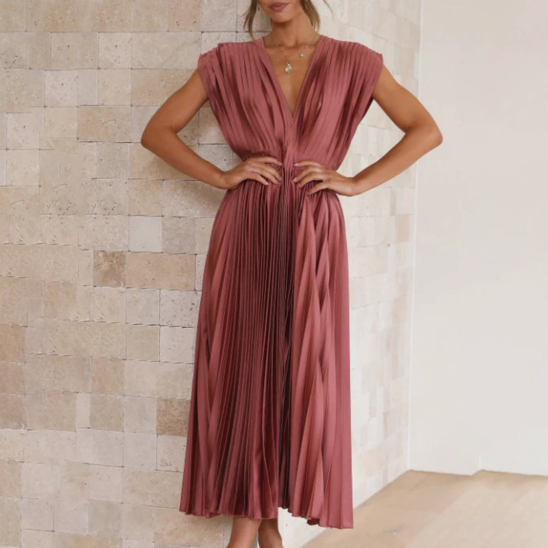 Polished Dress with an Effortless Classic Look