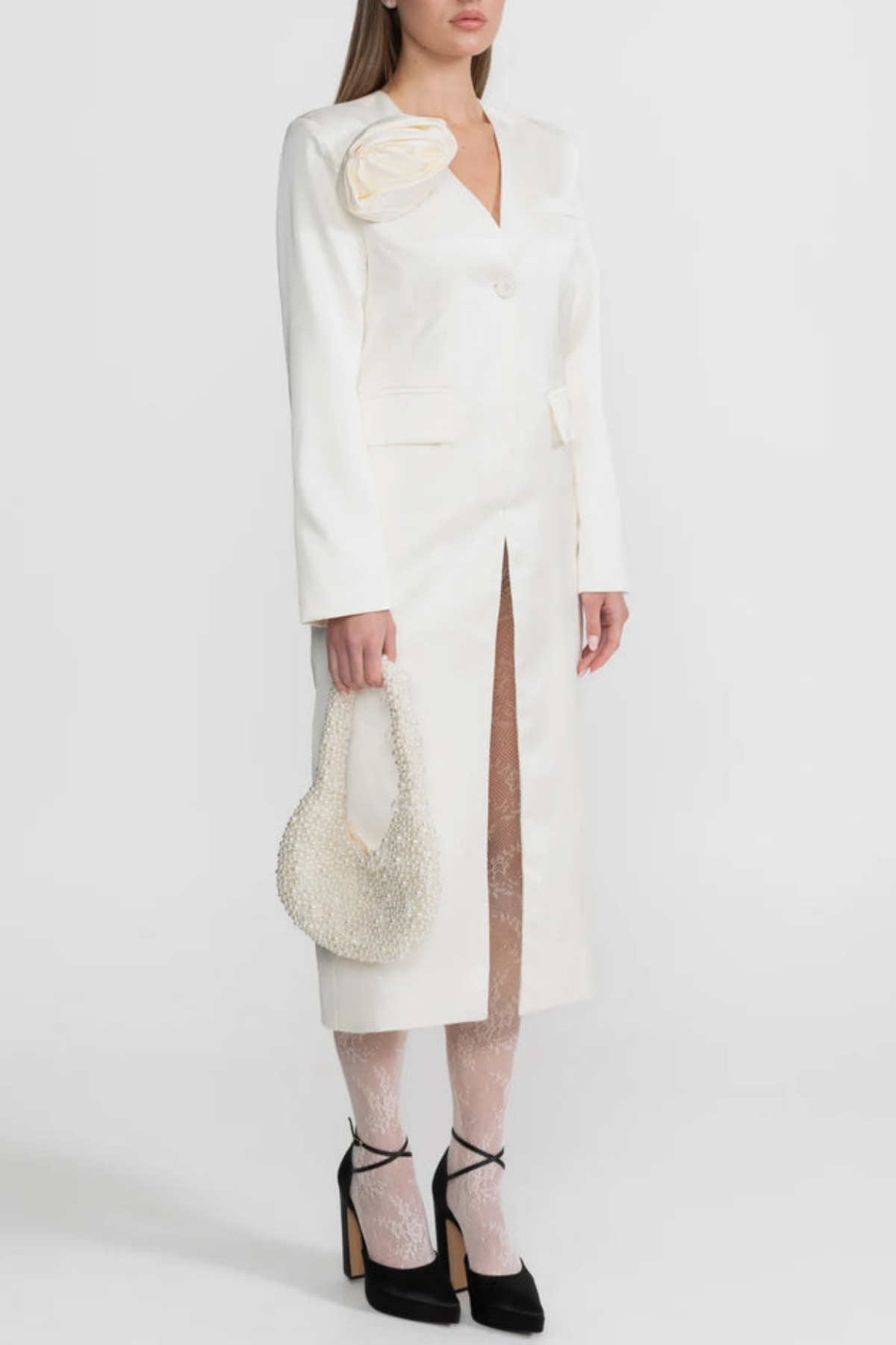 Gracefully Styled Coat for Any Occasion
